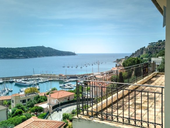 5 Bedroom Villa/House in Villefranche Sur Mer 8
