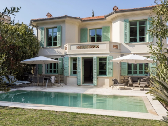 5 Bedroom Villa/House in Juan Les Pins 6