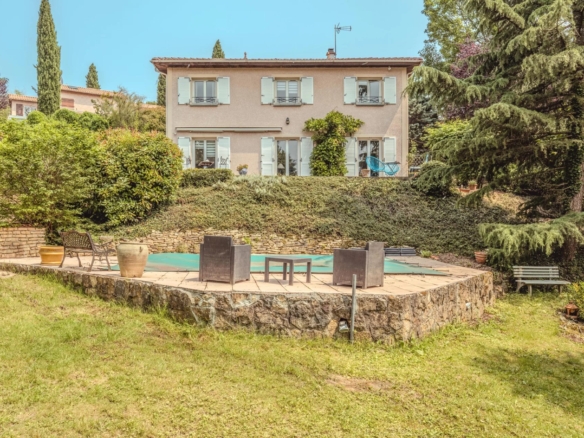 4 Bedroom Villa/House in Dardilly 4