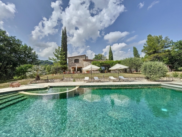 4 Bedroom Villa/House in Fayence 4