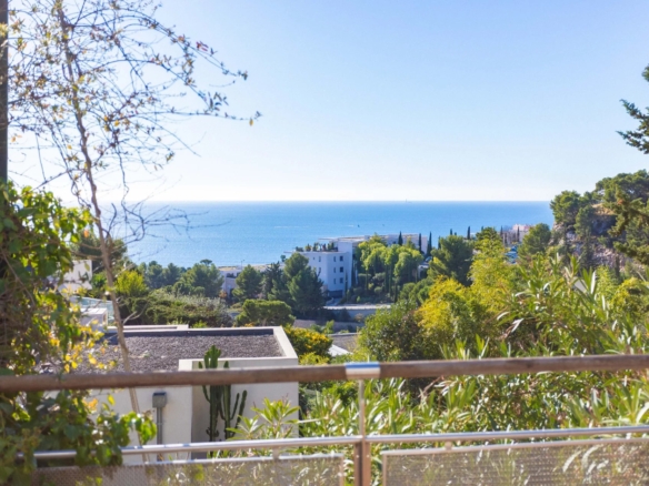 3 Bedroom Villa/House in Marseille 16