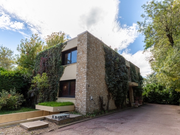 4 Bedroom Villa/House in Bouc Bel Air 34