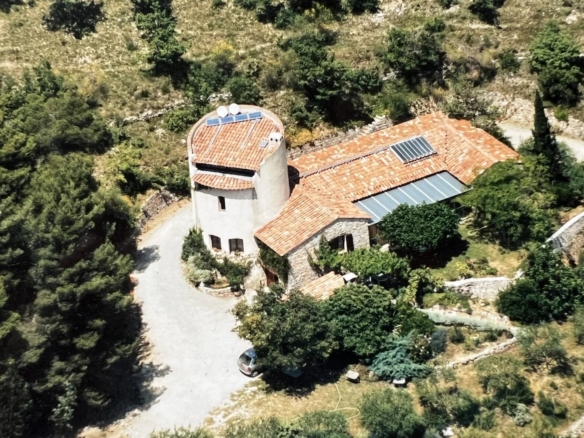 4 Bedroom Villa/House in Callas 22
