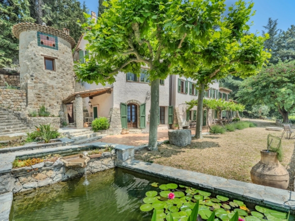 8 Bedroom Villa/House in Grasse 26