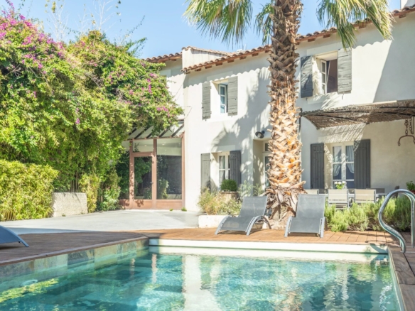 4 Bedroom Villa/House in St Remy De Provence 24