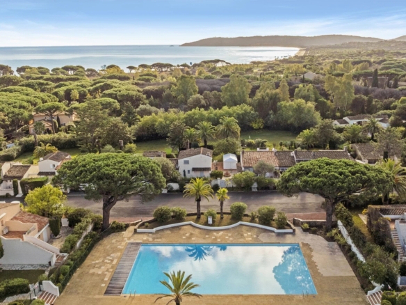 2 Bedroom Apartment in Ramatuelle 26