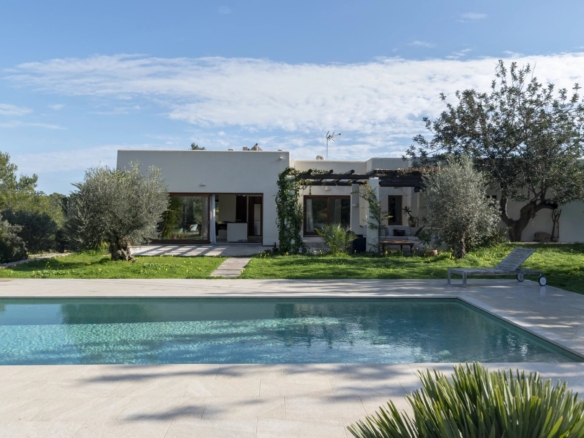 6 Bedroom Villa/House in San Carlos 36