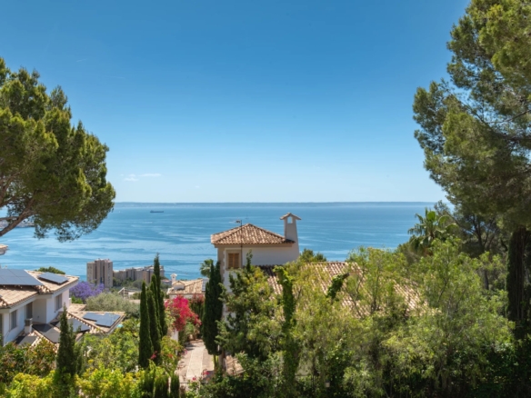 6 Bedroom Villa/House in Cas Catala 34