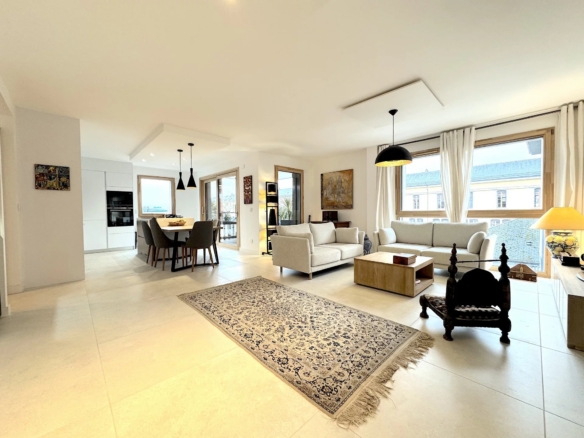 3 Bedroom Apartment in Annecy 22