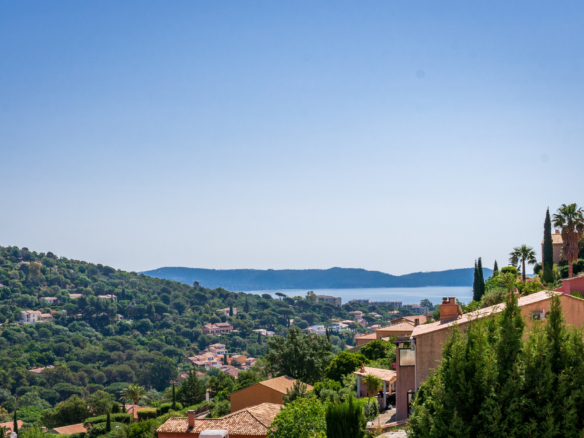 4 Bedroom Villa/House in Cavalaire Sur Mer 30