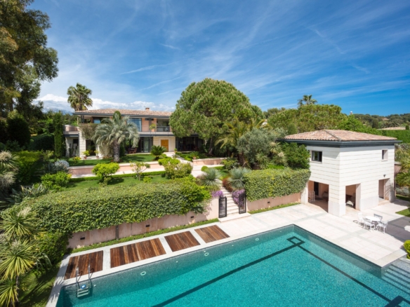 7 Bedroom Villa/House in Cap D Antibes 20