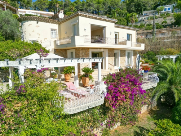 4 Bedroom Villa/House in Cannes 14