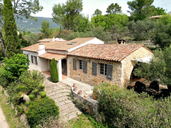5 Bedroom Villa/House in Seillans 16