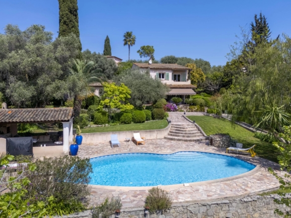 5 Bedroom Villa/House in Mougins 36