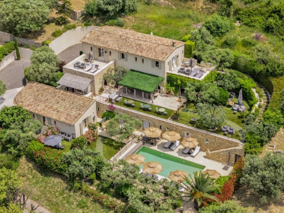 7 Bedroom Villa/House in Fayence 26
