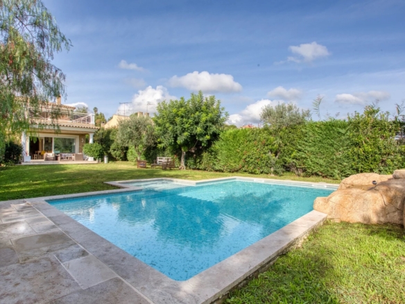 4 Bedroom Villa/House in Antibes 36