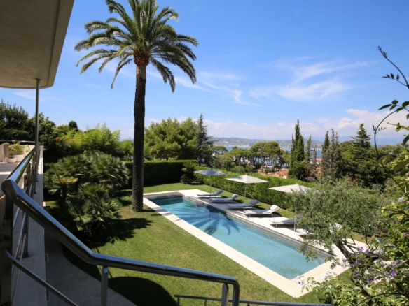 4 Bedroom Villa/House in Cap D Antibes 22