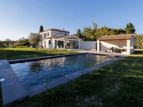 4 Bedroom Villa/House in Eguilles 36