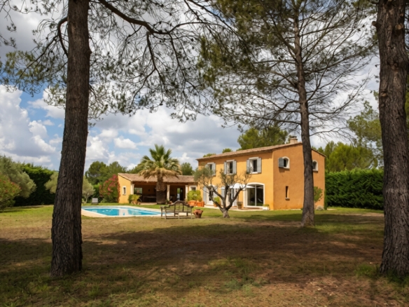4 Bedroom Villa/House in Meyrargues 30