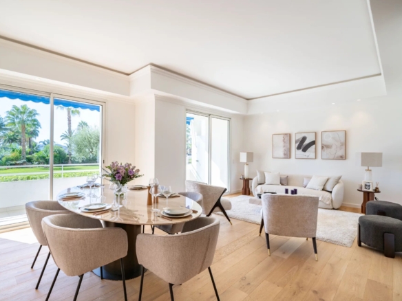 3 Bedroom Apartment in Cannes 26