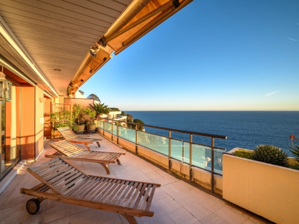 3 Bedroom Apartment in Nice - Mont Boron 4