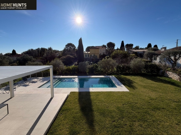3 Bedroom Villa/House in Villefranche Sur Mer 32