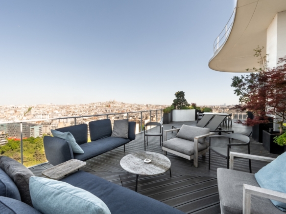 5 Bedroom Apartment in Paris 17th (Monceau - Batignolles -Ternes) 6