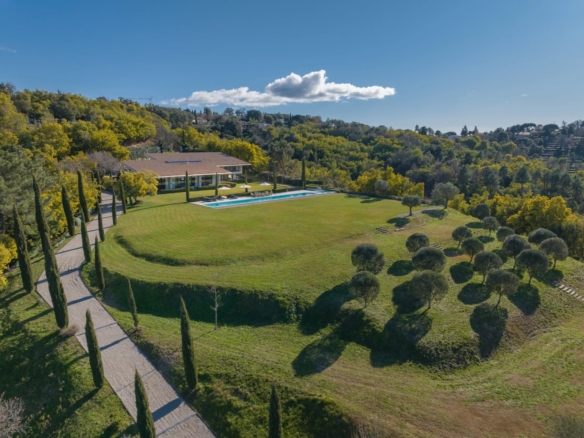 6 Bedroom Villa/House in Tanneron 18