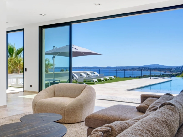 6 Bedroom Villa/House in Les Issambres 20