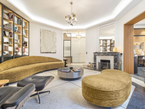3 Bedroom Apartment in Paris 8th (Golden Triangle - Parc Monceau) 24