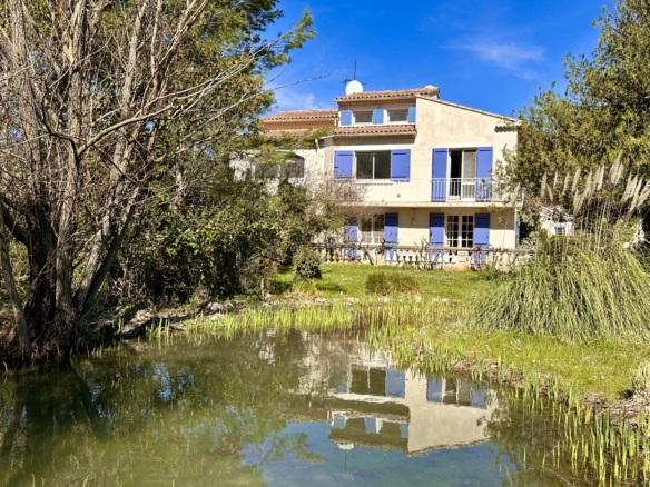 6 Bedroom Villa/House in Cheval Blanc 2