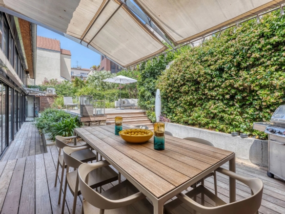 4 Bedroom Villa/House in Cannes 26