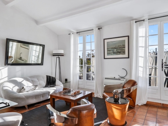 3 Bedroom Apartment in Aix En Provence 36