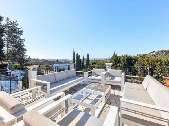 5 Bedroom Villa/House in Mougins 22