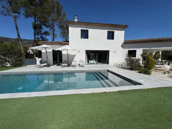 5 Bedroom Villa/House in Peymeinade 14