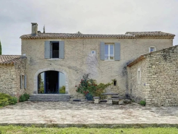 6 Bedroom Villa/House in Menerbes 18