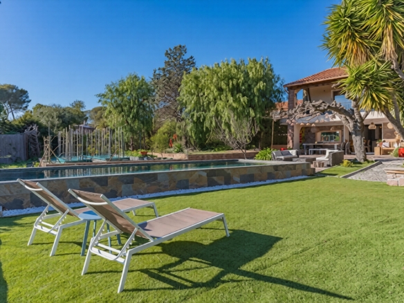 4 Bedroom Villa/House in St Raphael 36