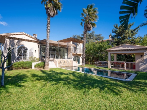 4 Bedroom Villa/House in Saint Tropez 8