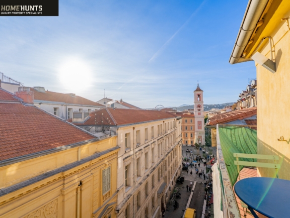 5 Bedroom Apartment in Nice 18