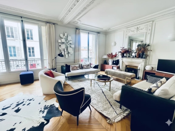 6 Bedroom Apartment in Boulogne-billancourt 8