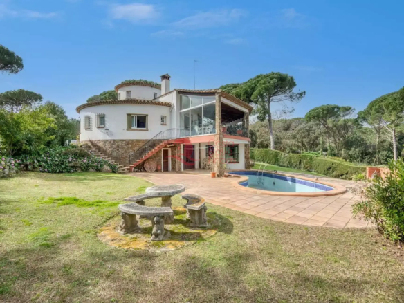 4 Bedroom Villa/House in Santa Cristina D'aro 20