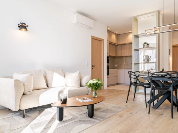 3 Bedroom Apartment in Cannes 22