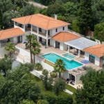 4 Bedroom Villa/House in Chateauneuf Grasse 11