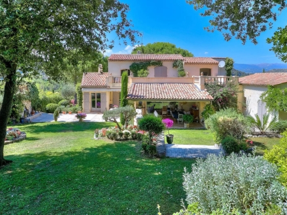 4 Bedroom Villa/House in Biot 12
