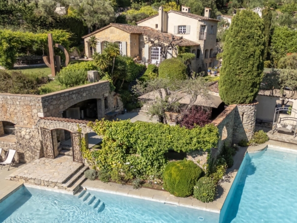 5 Bedroom Villa/House in Mouans Sartoux 22