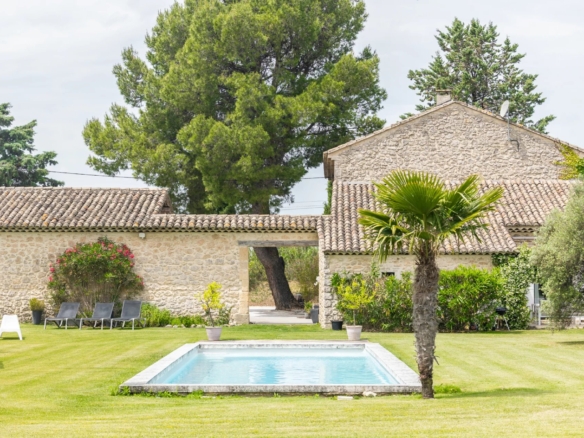 6 Bedroom Villa/House in Robion 14