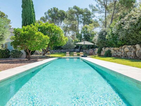 5 Bedroom Villa/House in Le Tholonet 8