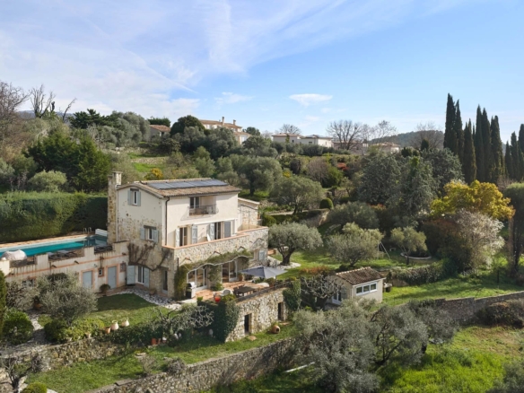 5 Bedroom Villa/House in Montauroux 26