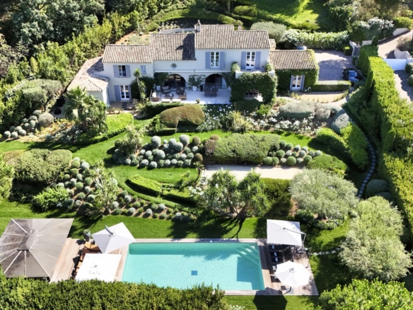 6 Bedroom Villa/House in Saint Tropez 18