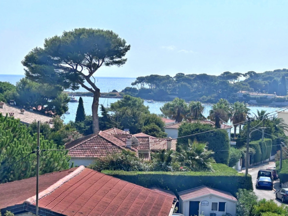 4 Bedroom Villa/House in Cap D Antibes 8